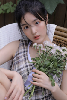 年轻妻子的秘密